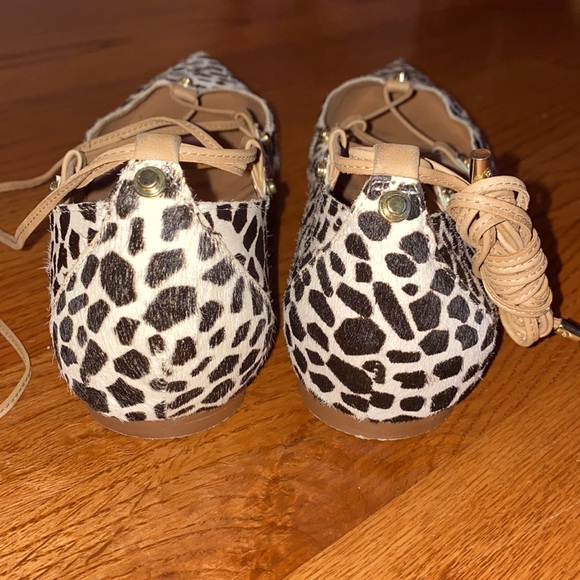 GENTLY USED HALOGEN OWEN GENUINE CALF HAIR FLATS - Picture 11 of 14